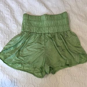 Free People “The Way Home” shorts in spring green, size XS